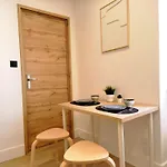 F2 Refait A Neuf Apartman *