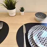 F2 Refait A Neuf Apartman *