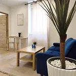 Apartman F2 Refait A Neuf *