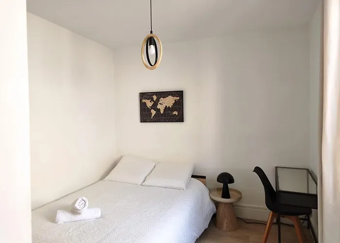 F2 Refait A Neuf Apartment